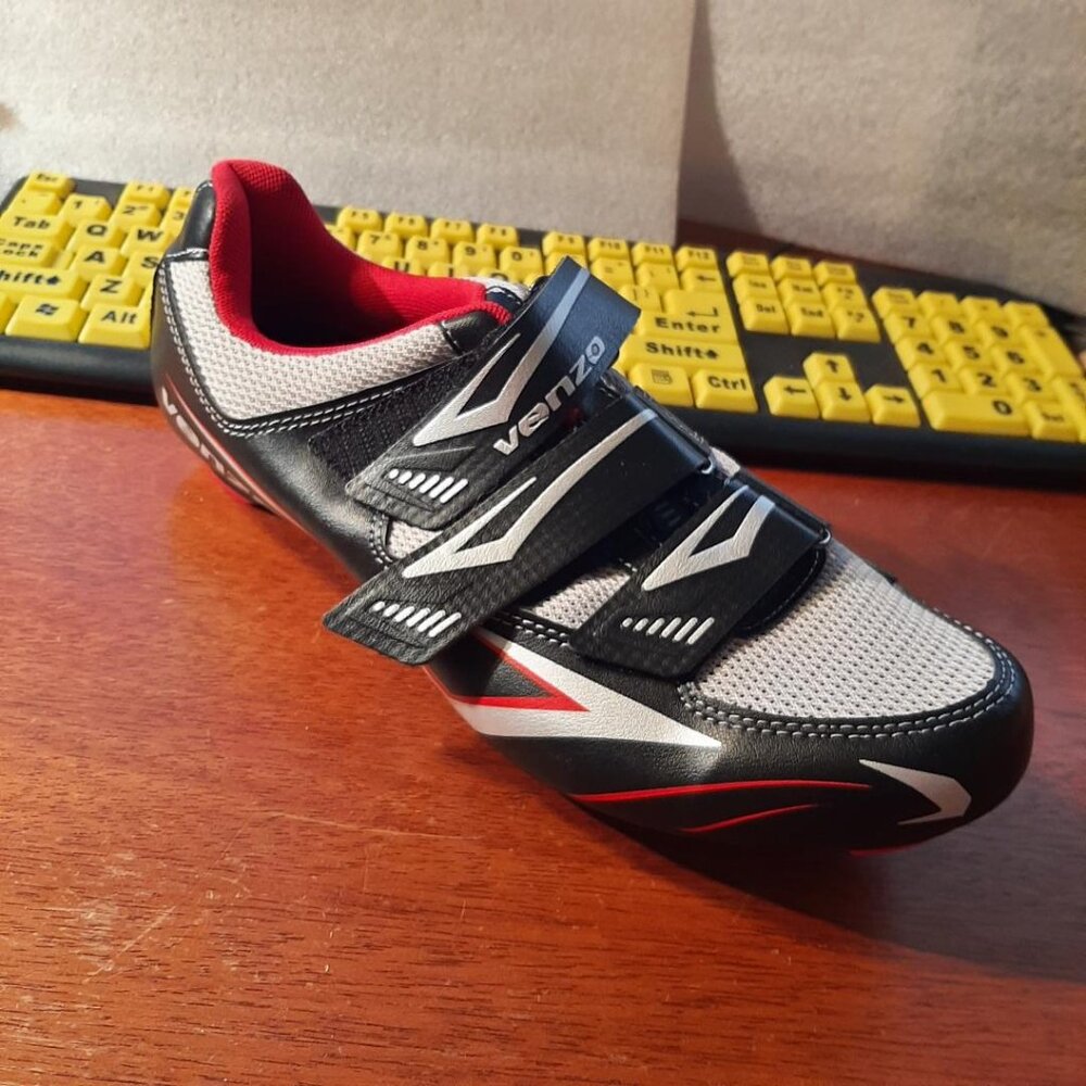 NEW ! Venzo Bicycle Unisex Road Cycling Riding Shoes Size Women10/ Men8.5/EU42.5